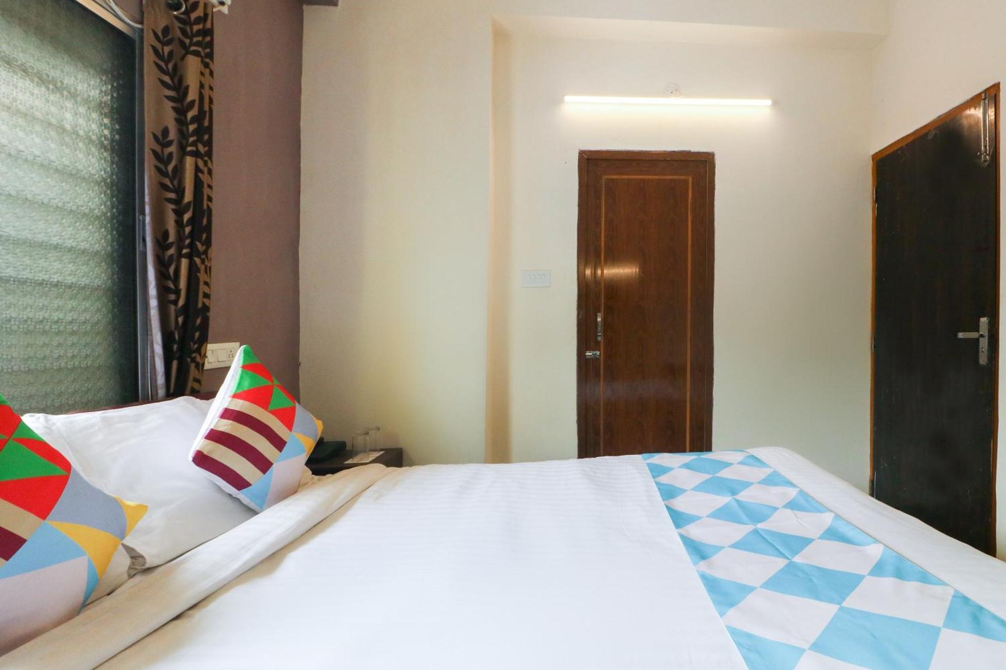 Hotel O Adri Hotels Near Dum Dum Metro Station מראה חיצוני תמונה